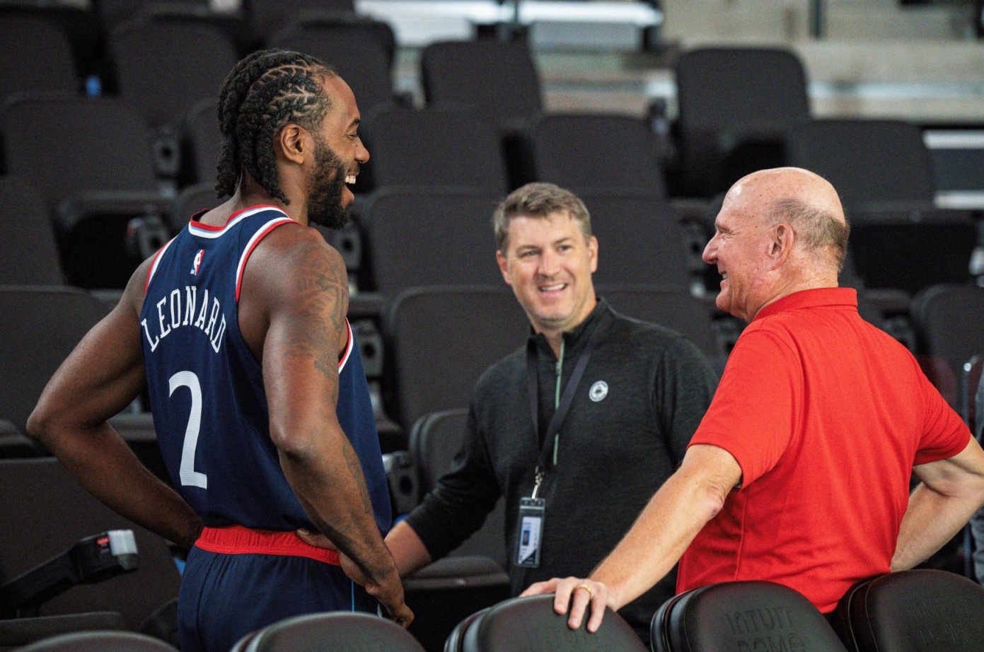 名记：其他29支球队不愿将快船逼入绝境 大家都希望避免被NBA调查